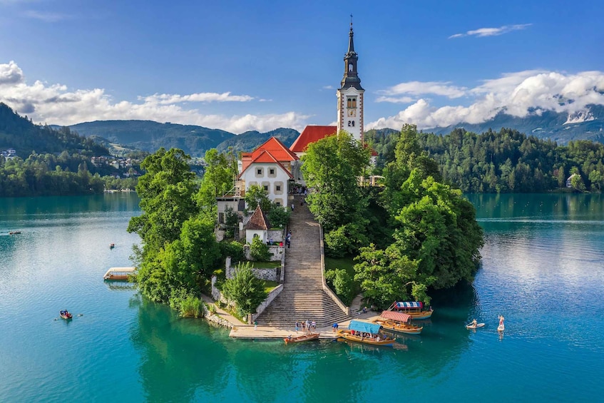 Picture 3 for Activity From Vienna: Private Day Tour of Ljubljana and Lake Bled