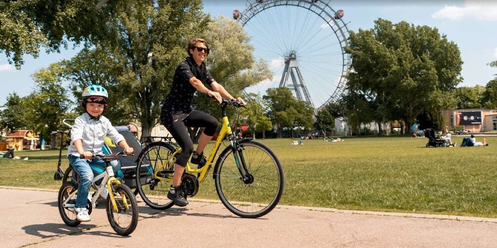 Picture 1 for Activity Vienna: Customizable Private Bike Tour