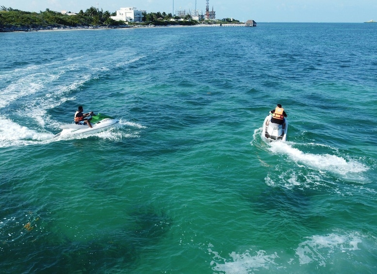 Cancun: Parasailing and Jet Ski Tour in Cancun Bay