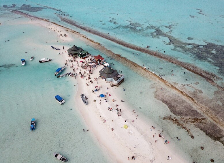 San Andres: Boat Tour to Cayo Acuario and Rocky Cay