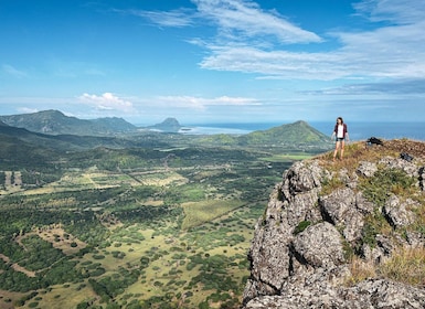 Mauritius: Wandelen en beklimmen van de berg Trois Mamelles