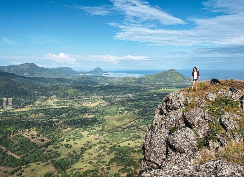 Mauritius: Hike and Climb Trois Mamelles Mountain