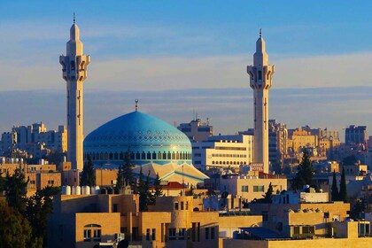 Amman Walking Tour: Hidden Gems, History & Local Flavor