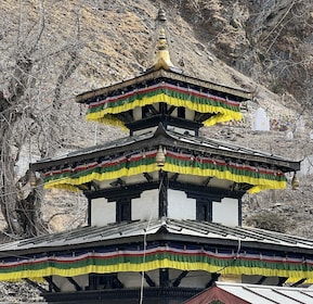 Pokhara: 2 Days Private Muktinath Tour By 4x4 Drive