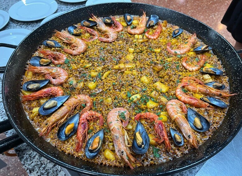 Picture 3 for Activity Valencia: Evening Guided Paella Workshop, Tapas, and Drinks
