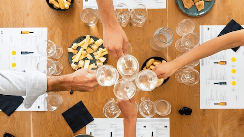 Valdobbiadene: degustazione Prosecco con stuzzichini