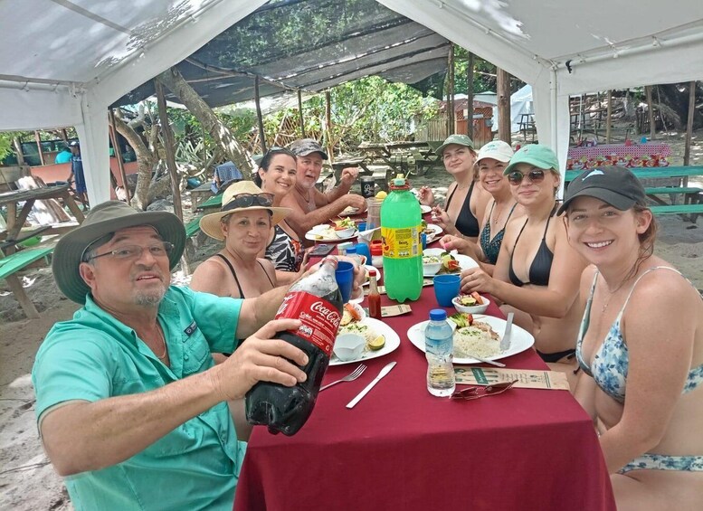 Picture 8 for Activity From Puntarenas: Tortuga Island Full-Day Boat Trip