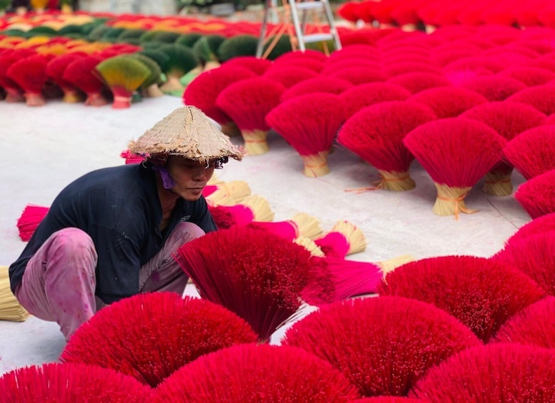 From Hanoi: Incense Village, Conical Hat and HaThai Art Tour