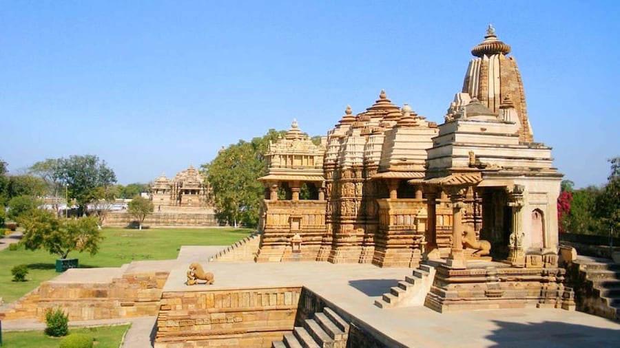 Khajuraho: Full-Day Private Guided Temples and History Tour
