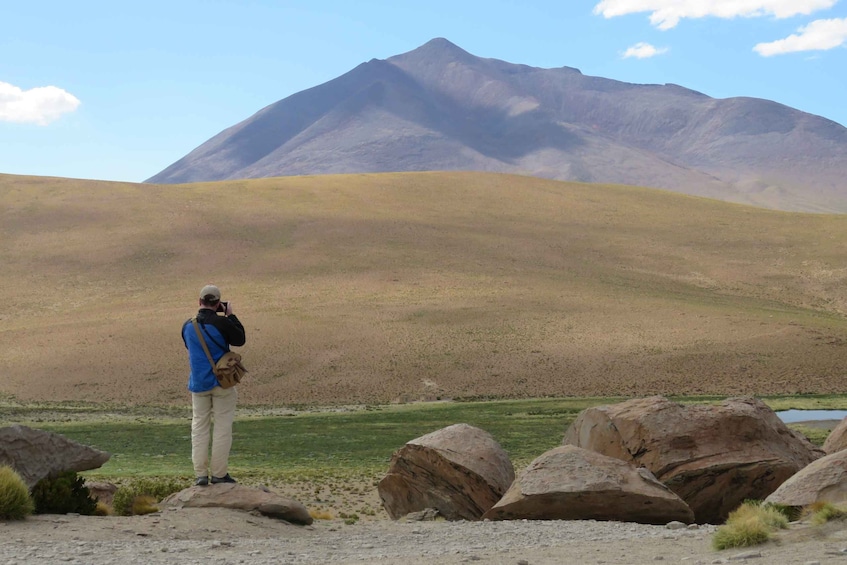 Picture 7 for Activity From La Paz: Uyuni Salt Flats & Tunupa Volcano by bus.