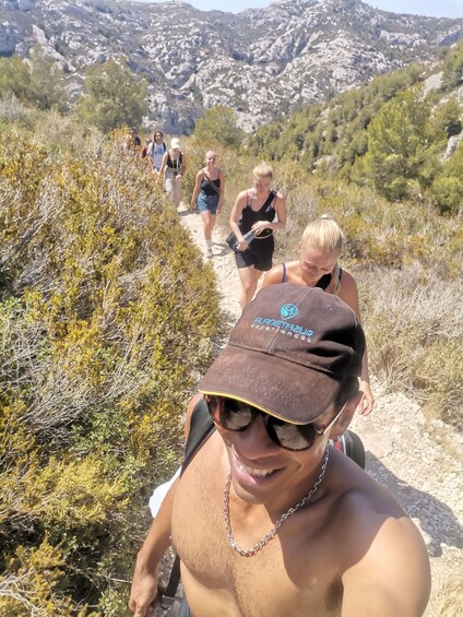 Picture 34 for Activity Marseille: Calanques National Park Guided Hike with Picnic