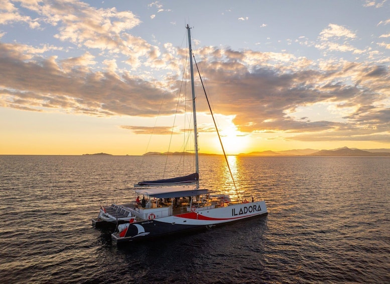 Picture 3 for Activity Hyères : Sunset Catamaran Cruise to Giens Peninsula