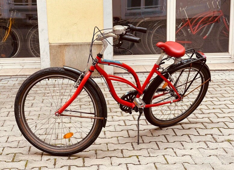 Krakow: Bike Rental for City Exploring and Sightseeing