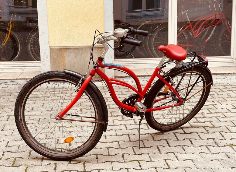 Krakow: Bike Rental for City Exploring and Sightseeing