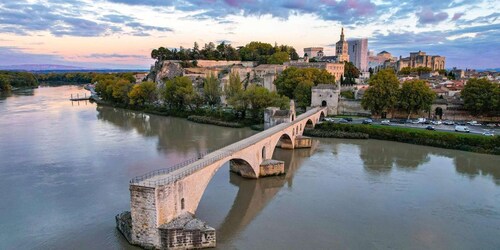 Aix en Provence und Avignon Stadt der Päpste Private Tour