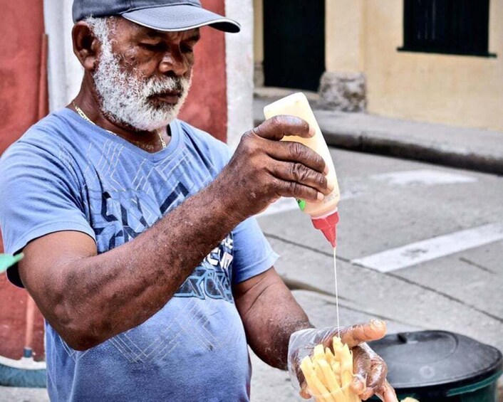 Picture 5 for Activity Private Street Food Tour in Walled City and Getsemani