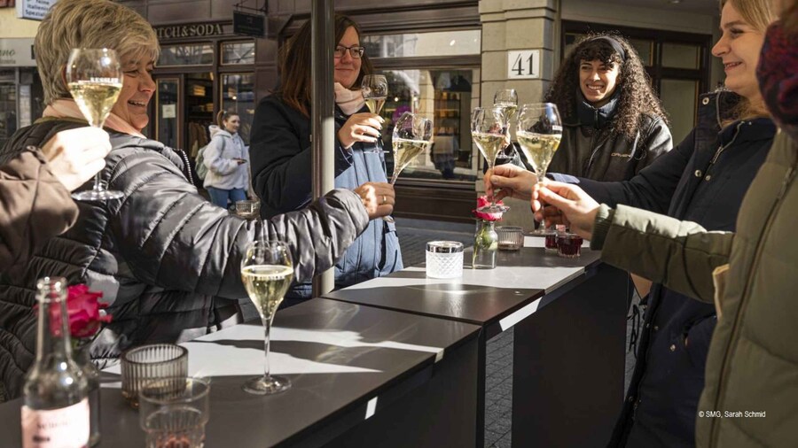 Stuttgart: Swabian Cuisine Guided Walking Tour with Tastings