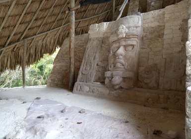 Kohunlich Mayan Ruins: With Professional Native Guides