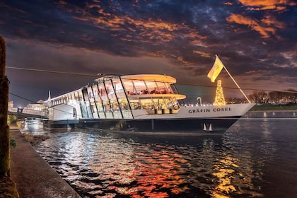 Dresden: Julelunsj - festlig elvecruise