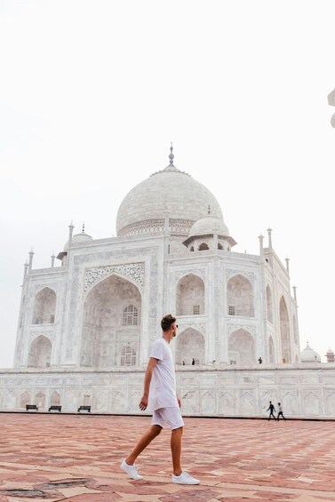 Picture 16 for Activity Taj Mahal Sunrise with Agra Fort by Tuk-Tuk