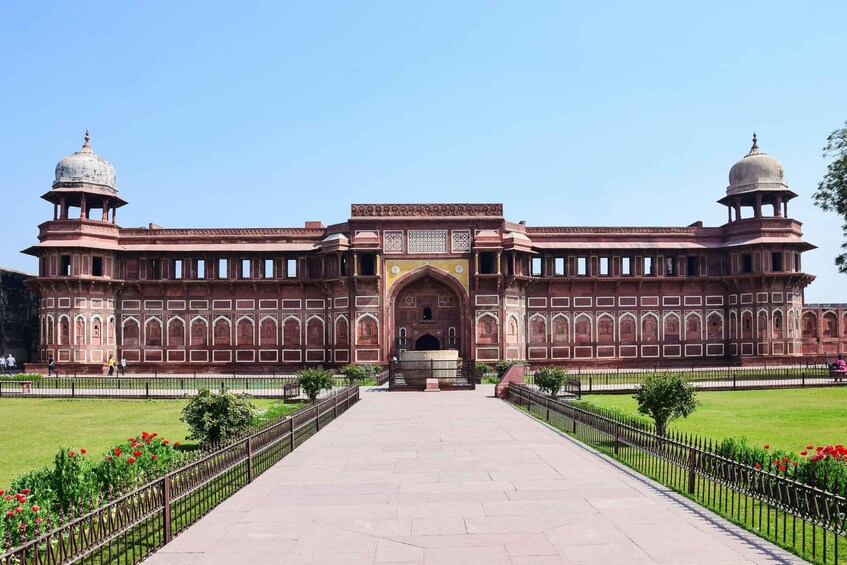 Picture 4 for Activity Taj Mahal Sunrise with Agra Fort by Tuk-Tuk