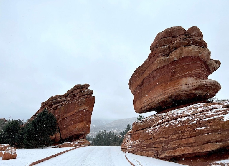 Picture 17 for Activity Colorado Springs: Garden of the Gods Guided Jeep Tour