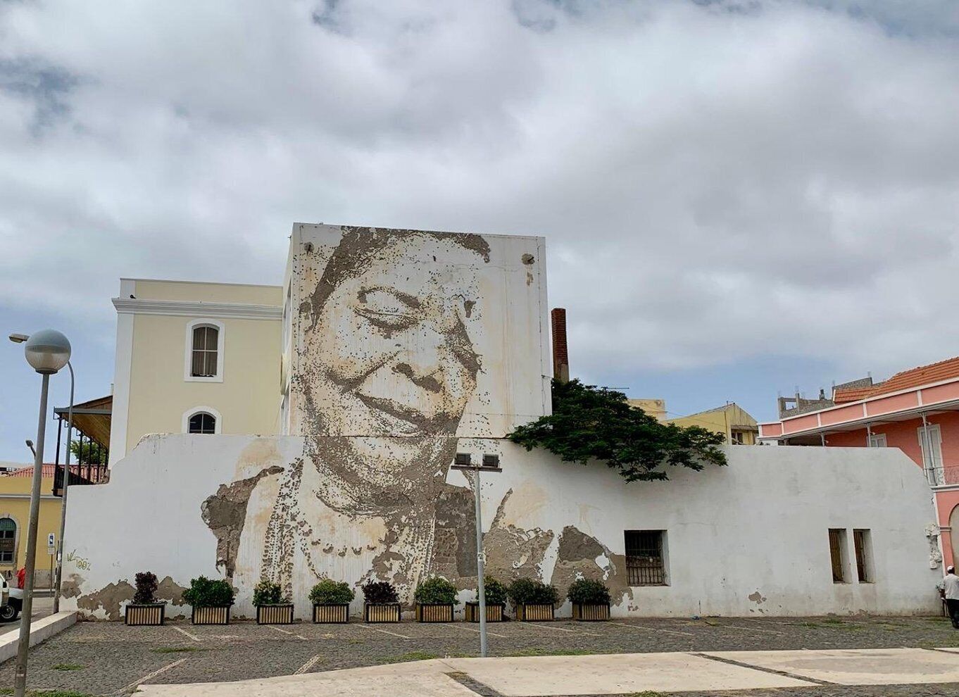 Picture 4 for Activity Mindelo: City tour with carnival dancer