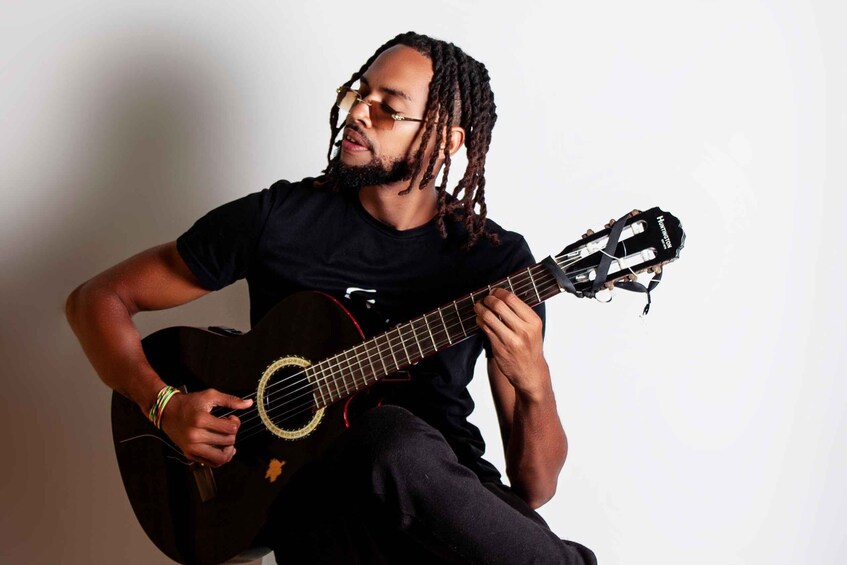 Mindelo Cultural: tour with traditional music