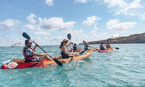 Formentera: Kayak Adventure Tour with Snorkelling