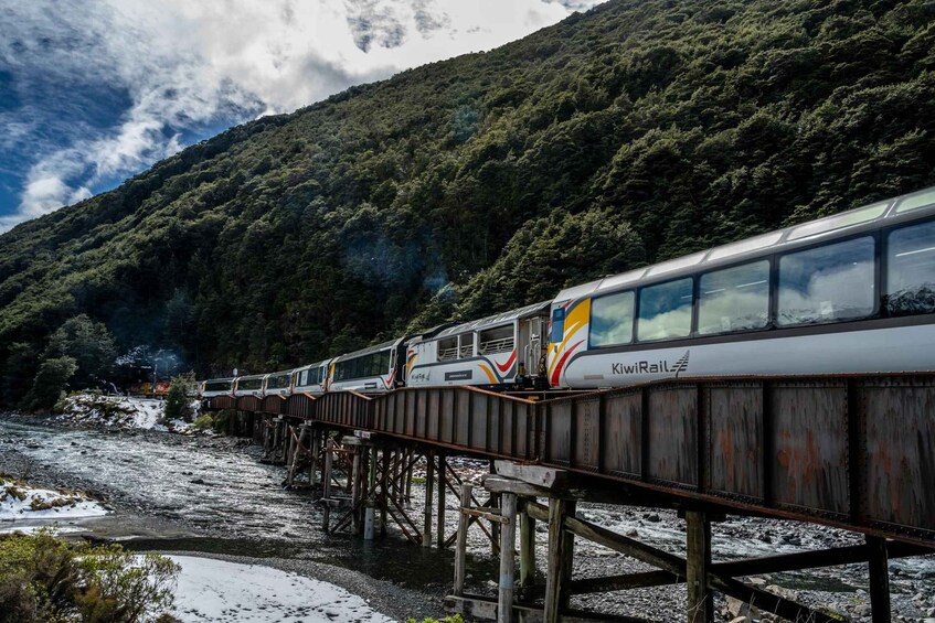 From Christchurch: Arthur's Pass and Tranzalpine Day Tour