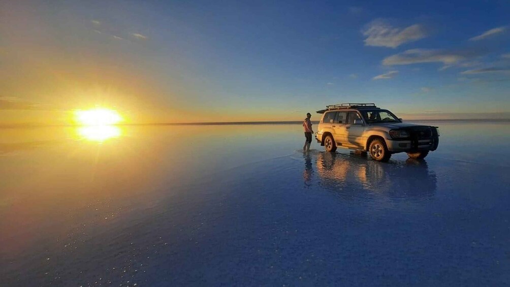 Picture 1 for Activity From Atacama: Uyuni tour by bus (Round trip)