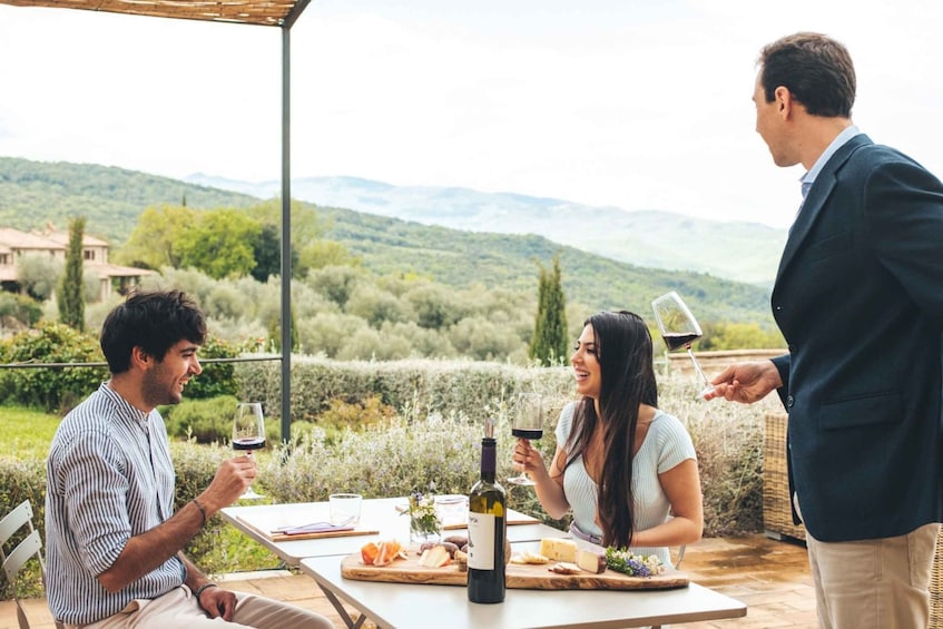 Val d'Orcia: Wine and Food Tasting at a Podere