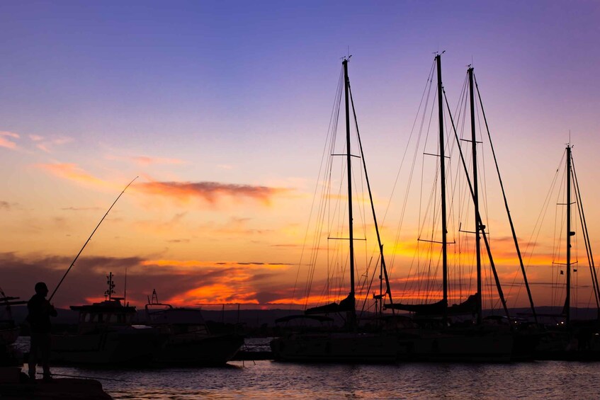 Picture 5 for Activity Island of Ortigia: Sunset Boat Tour with Aperitif