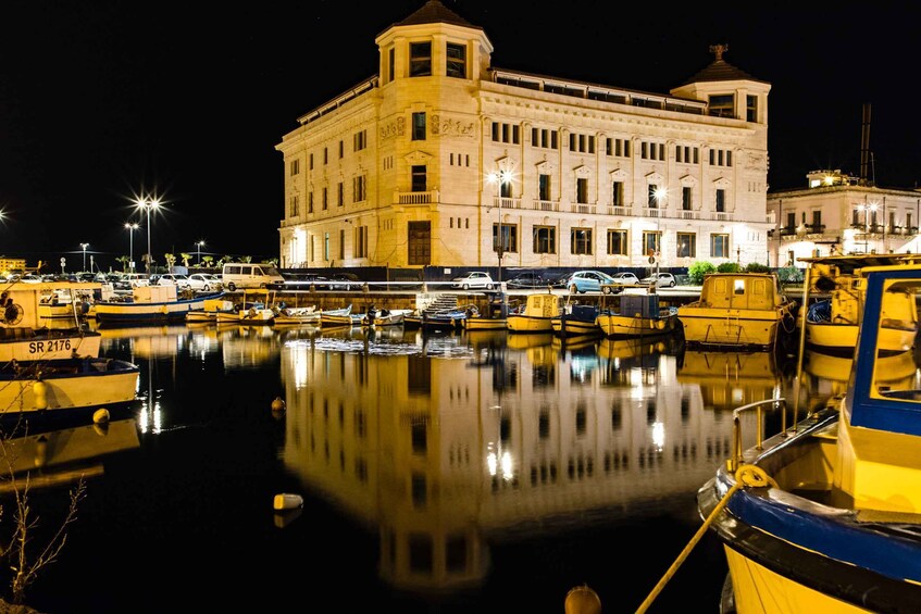 Picture 2 for Activity Island of Ortigia: Sunset Boat Tour with Aperitif