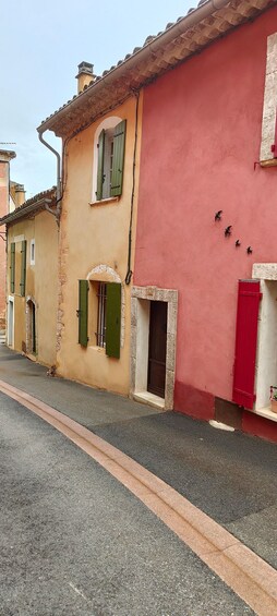 Picture 4 for Activity Discover the village of Luberon from Aix en Provence