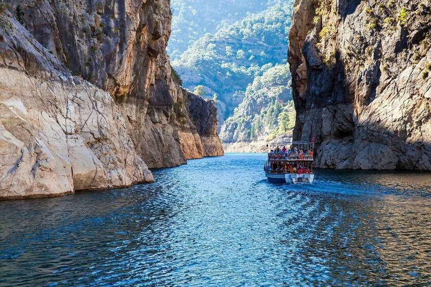 Picture 7 for Activity Green Canyon Boat Trip with Lunch and Beverages