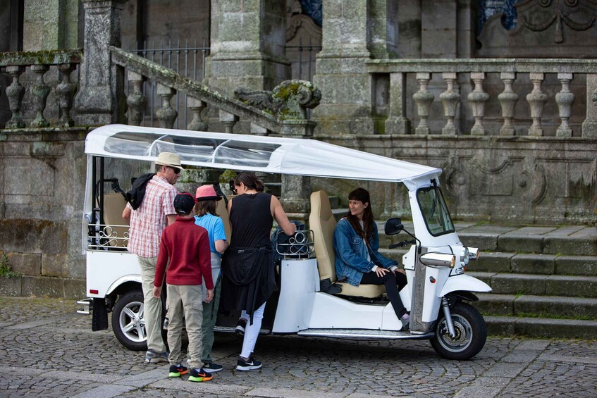 Picture 4 for Activity Porto: City to the Ocean Tuk-Tuk Tour