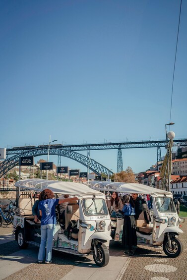 Picture 1 for Activity Porto: City to the Ocean Tuk-Tuk Tour