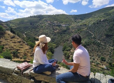 Porto: Douro Valley Wine Tour with Tastings, Boat, and Lunch