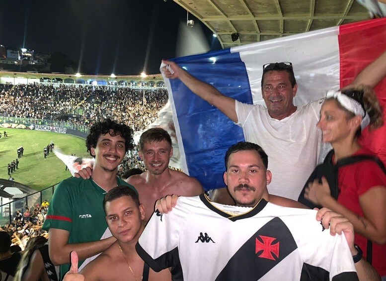 Rio de Janeiro: Vasco da Gama matchday experience with local