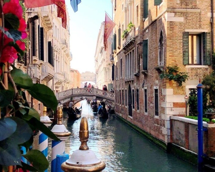 Picture 1 for Activity Venice: Grand Canal Private 30-Minute Gondola Ride