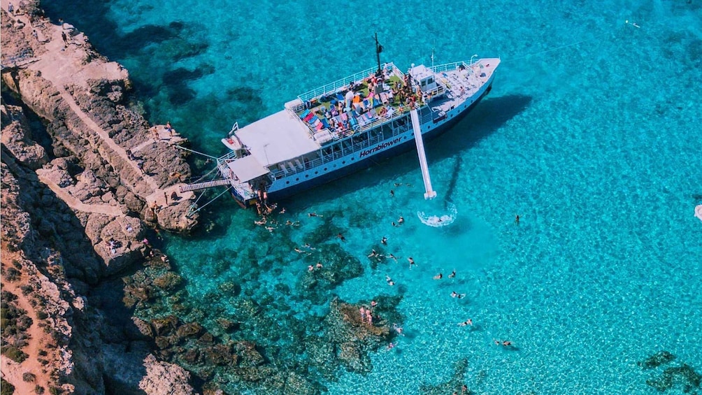 Malta: Comino, Blue Lagoon & Caves Boat Cruise