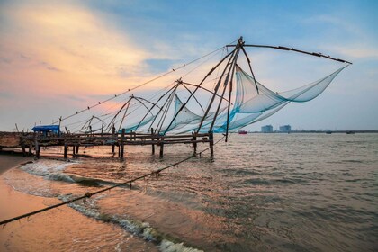 Kochi: Full-Day Private City Tour with Guide and Transfers