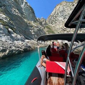 Tropea: Snorkeling Excursion in a Rubber Dinghy