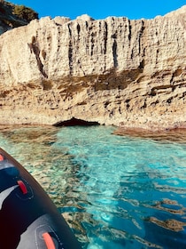 Tropea: Snorkeling Excursion by Dinghy with Aperitif