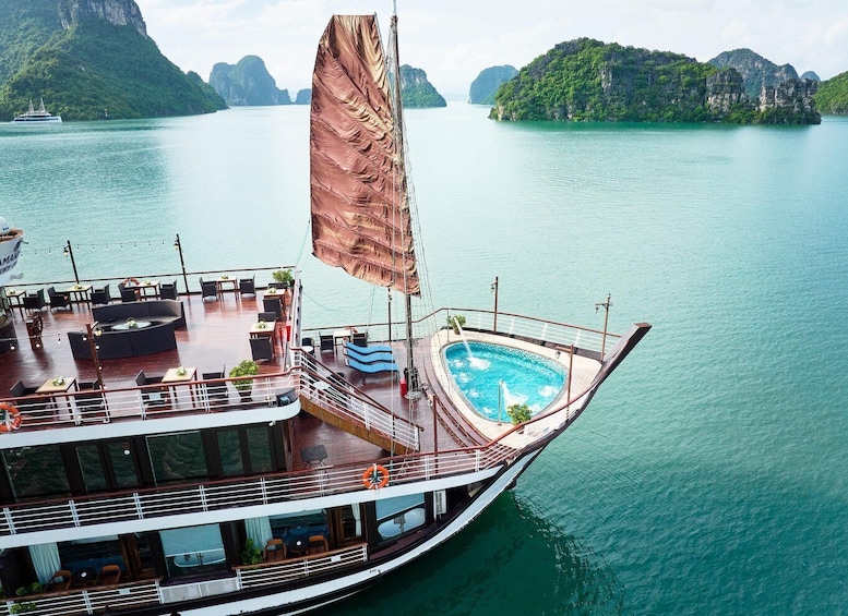 Picture 21 for Activity Ha Long: 3-Day Lan Ha Bay & Viet Hai Village 5-Star Cruises