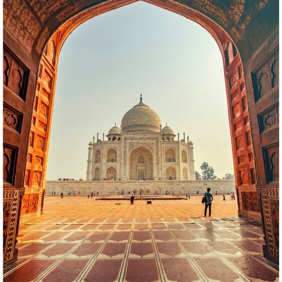 Picture 2 for Activity From Jaipur : Taj Mahal Agra Same Day Tour