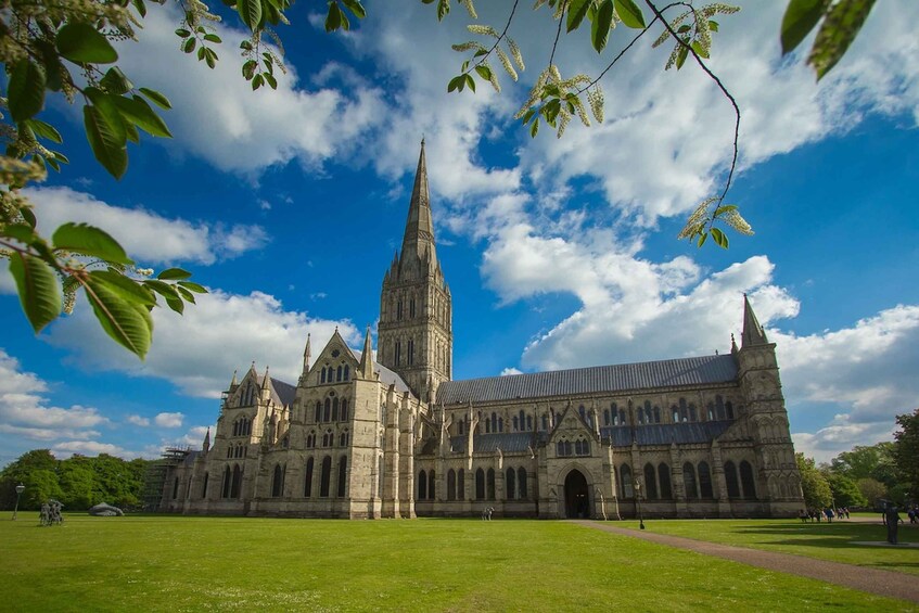 Picture 4 for Activity From Bath: Private Stonehenge and Salisbury Tour with Pickup