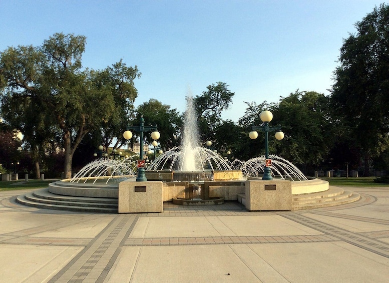 Picture 4 for Activity Winnipeg: Manitoba Legislative Grounds Audio Walking Tour