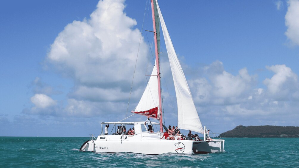 Picture 1 for Activity Mauritius: Catamaran Day Cruise to lle aux Cerfs with Lunch